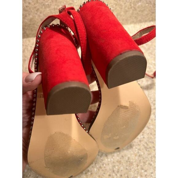 Liliana Red suede 4.5 inch heel clear toe strap gold accents Size 7 - Picture 5 of 10